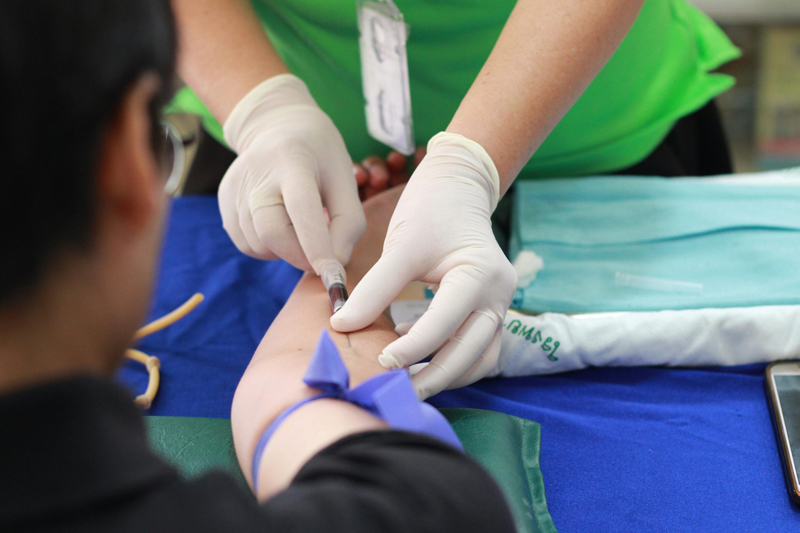 Benefits and Side Effects of Glutathione IV Therapy