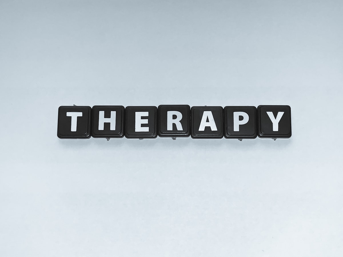 Calm IV therapy treatment setting representing a relaxing first IV vitamin therapy session